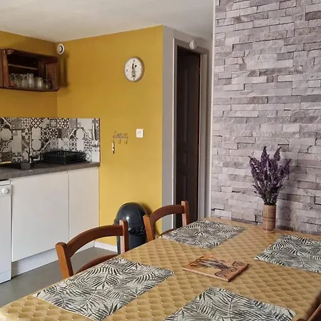 Maison Confortable Pres De - 40 M² Avec Jardin Tatil Evi *